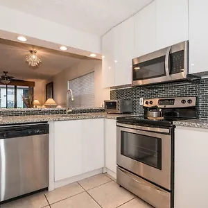  Apartment Luxury Shorewalk Water Front 2 Bedroom 2 Bathroom 3mins Img 5 Mins United States